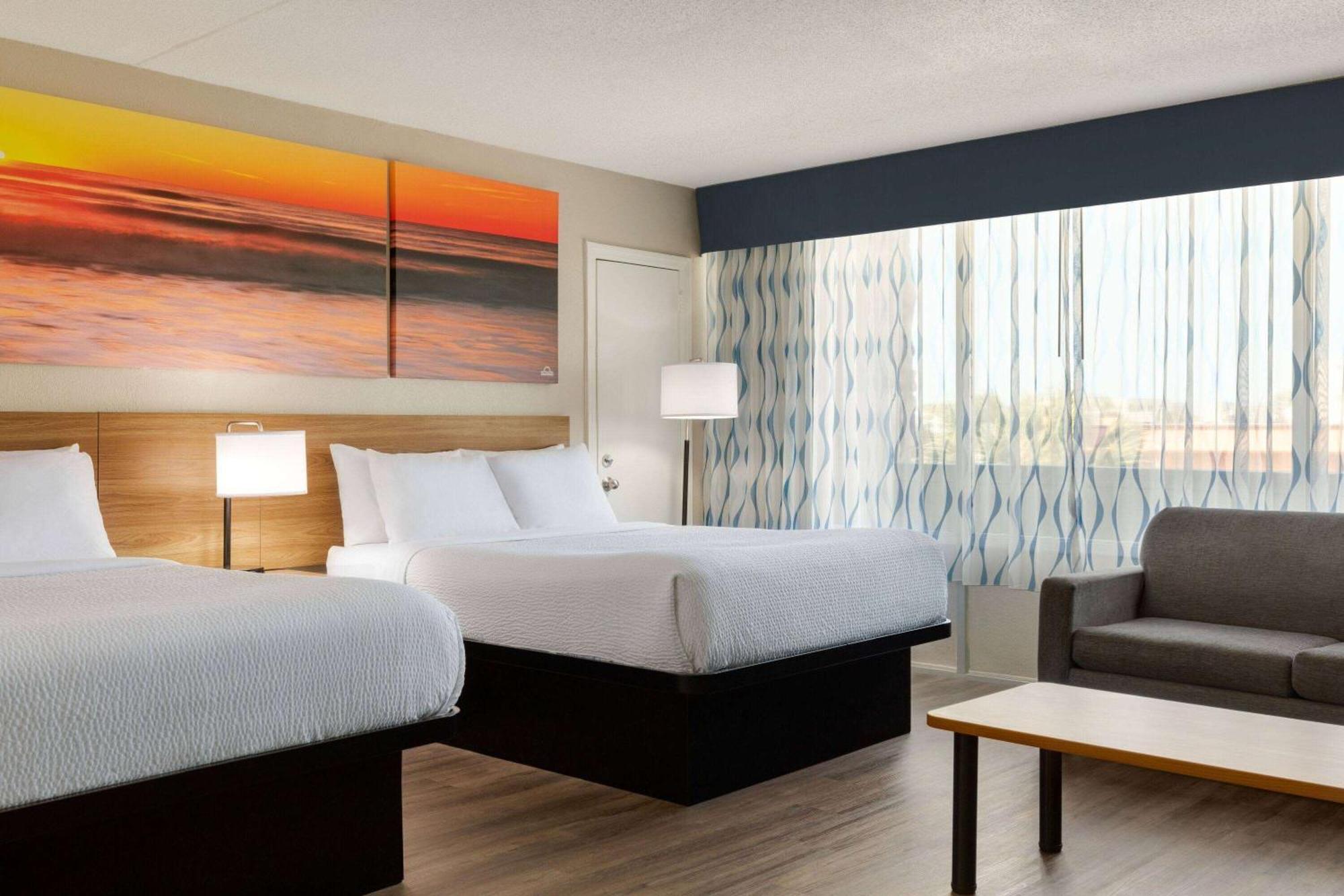 Days Inn By Wyndham Myrtle Beach-Beach Front Dış mekan fotoğraf