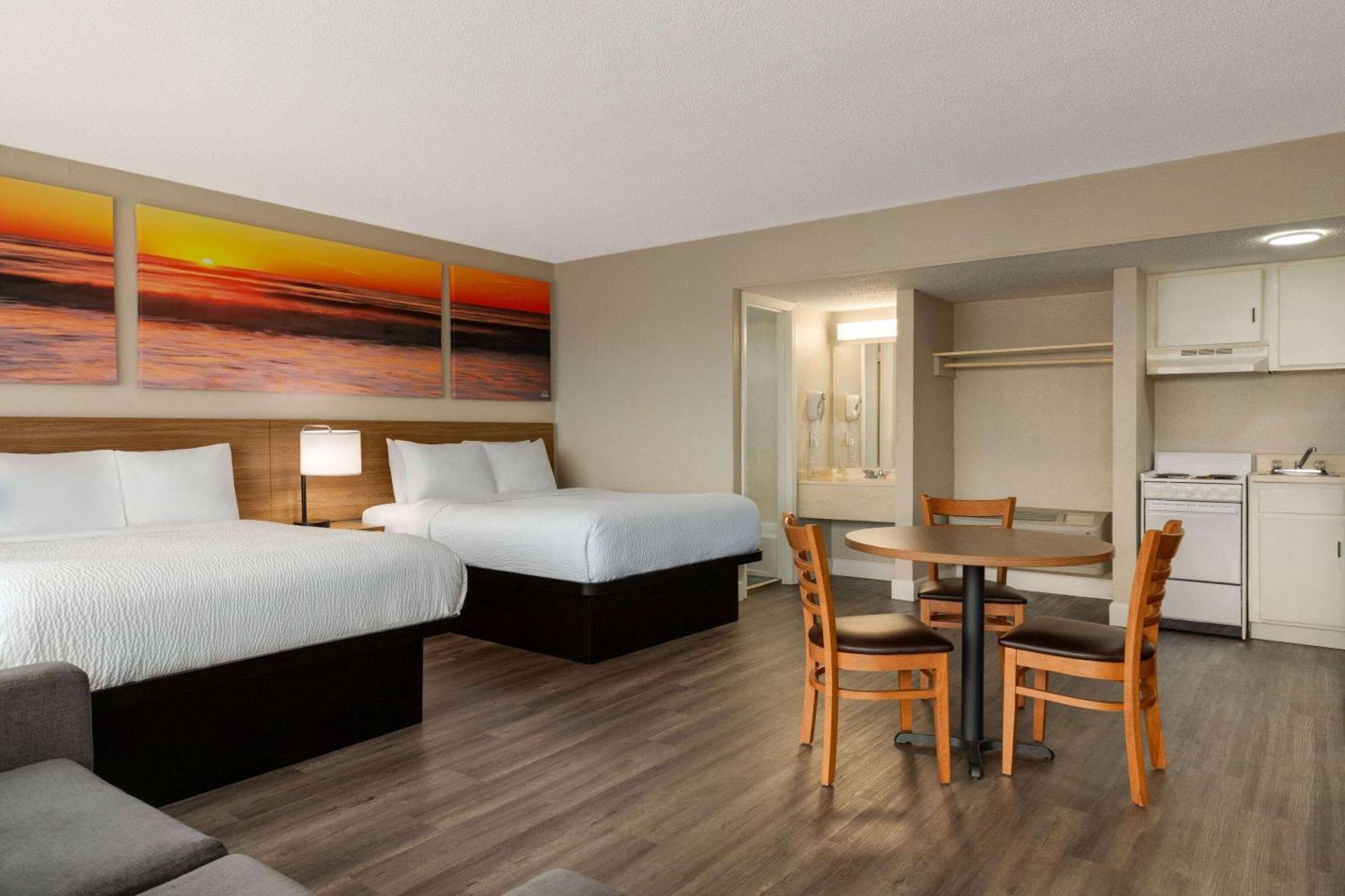 Days Inn By Wyndham Myrtle Beach-Beach Front Dış mekan fotoğraf